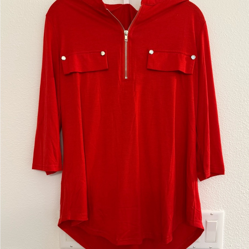 Women's Red Zippered Top